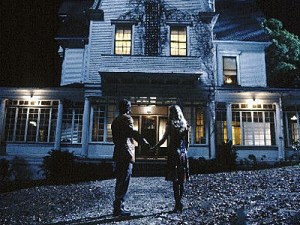 new-jersey-couple-is-suing-their-landlord-for-renting-a-haunted-house